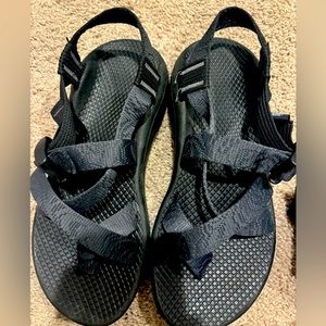 Chaco shoes. Black size 8.